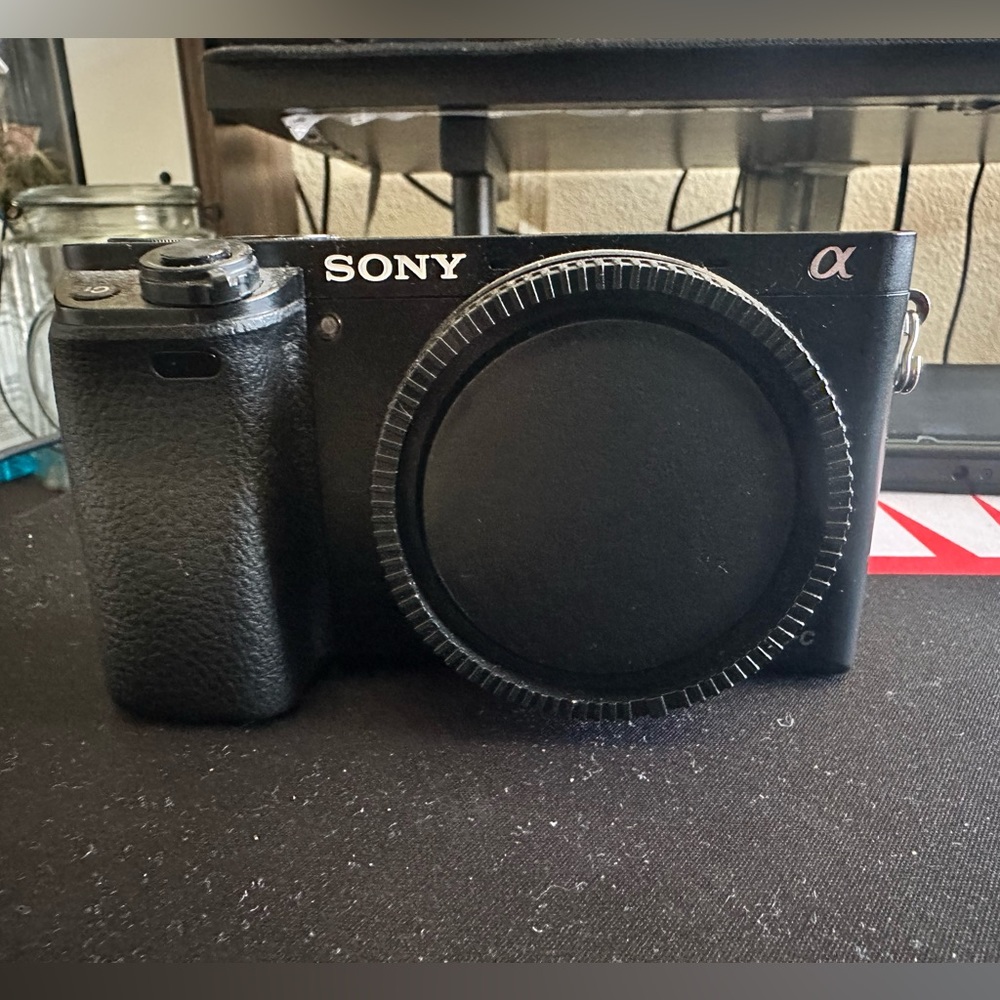 Sony A6000 BODY NO LENS
